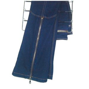 The coolest dark jeans. Juke Box Stretch Flare leg